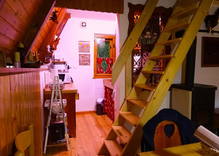 Wooden بيت للعطل *