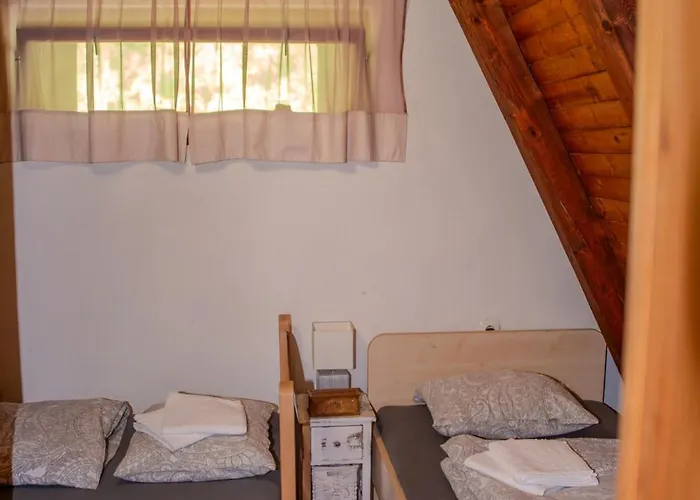 بيت للعطل Wooden